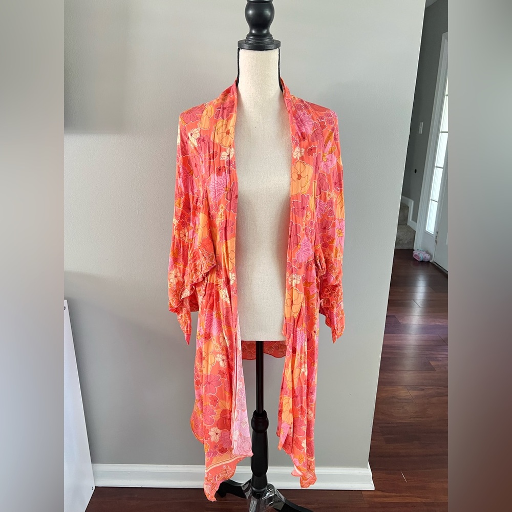 Jjwm Woman Groovy Floral kimono Cover up EUC women S oversized fit boutique
